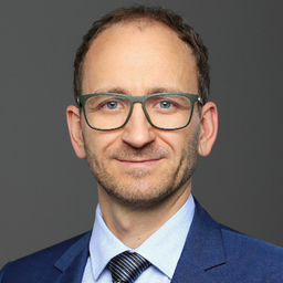 Dr. Thomas Stöhr