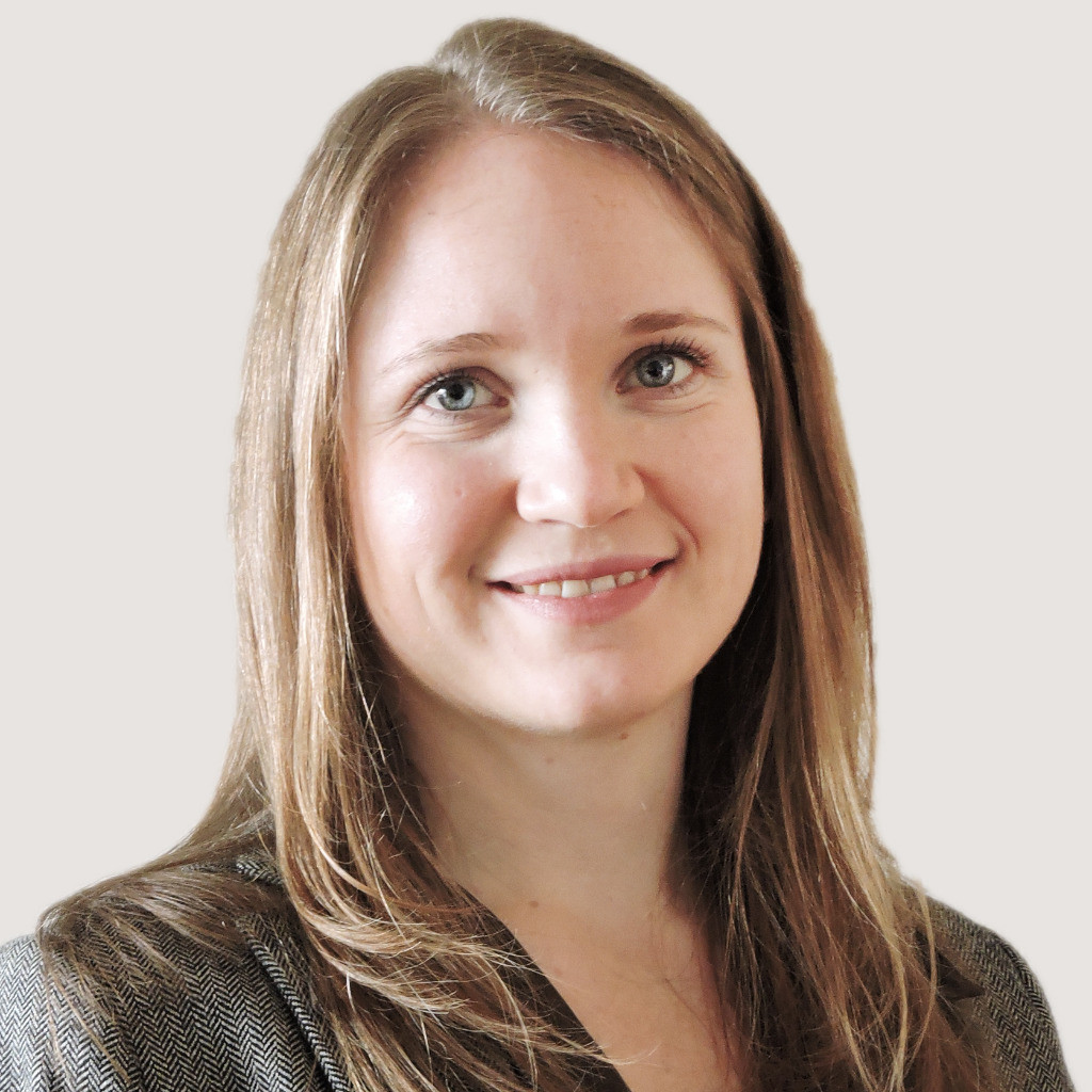 Nina Eller Produktionsspezialistin Hochvoltspeicher und