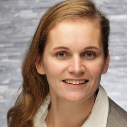 Claudia Ewert