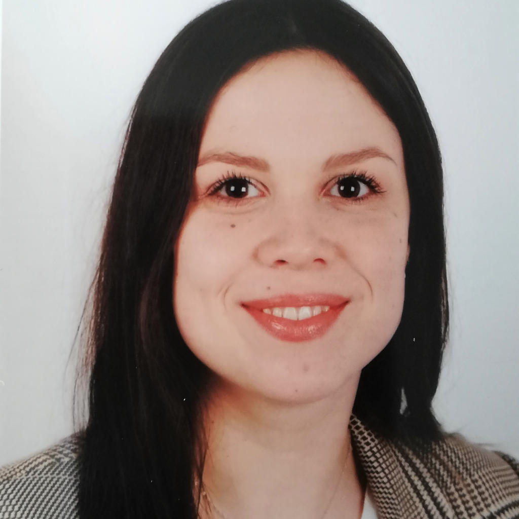 Joleen Grogoll Masterandin pilot group XING
