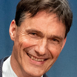 Dr. Oliver Peltzer