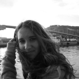 Paula Cros Marchena