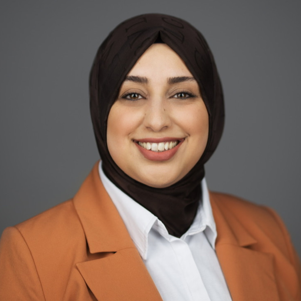 Hayriye Ates Recruiting Specialist Hays XING