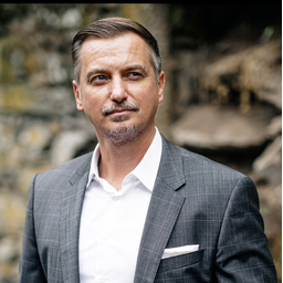 Lukas Karwecki