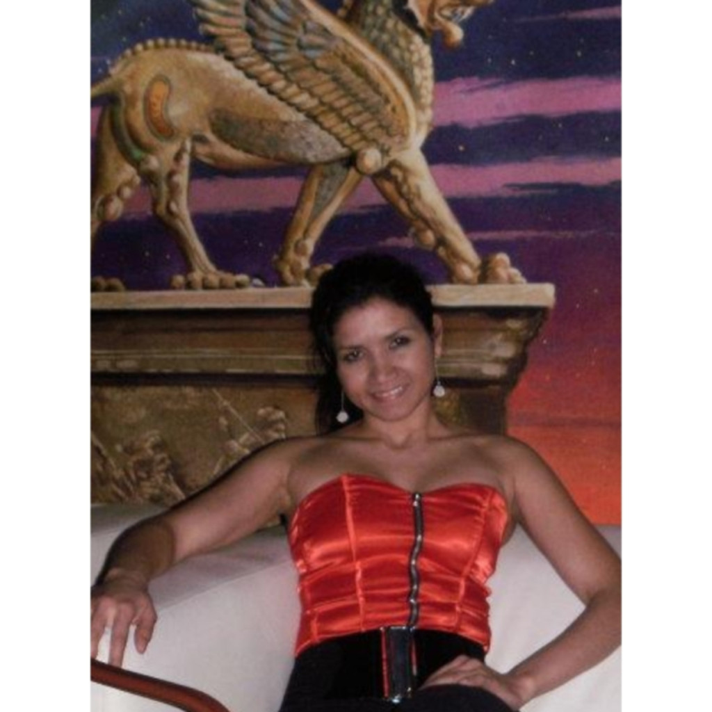 Rosario Saldarriaga Administrativo SCA XING