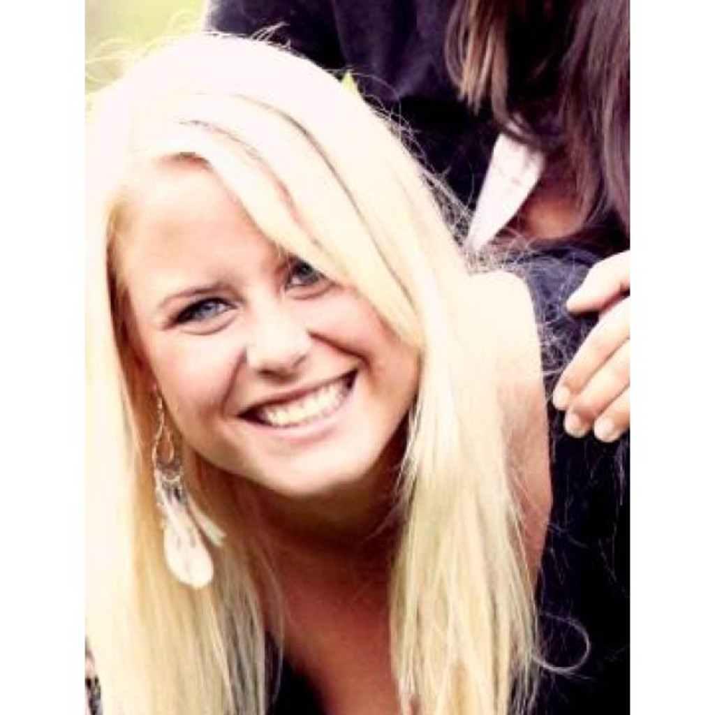 Sabrina Müller Sachbearbeiterin Marketing ELT XING