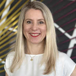 Profilbild Dorothee Mayer-Vorfelder