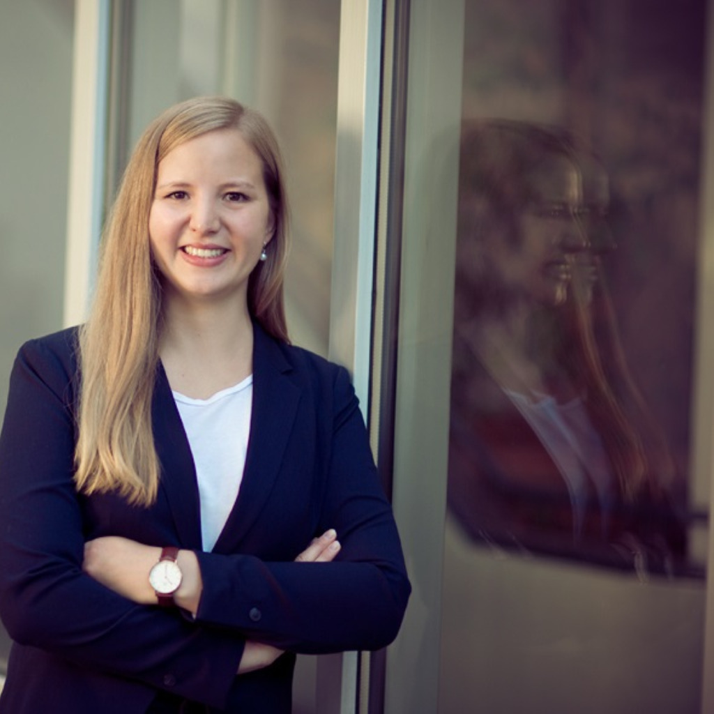 Caroline Braun - Personalreferentin - Ganser Beton GmbH & Co. KG | XING