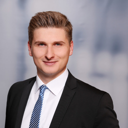 Nils  Lübke
