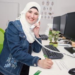 Faeza Karout