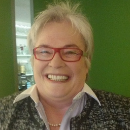 Claudia Jennewein