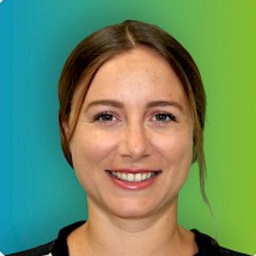 Dr. Laura Stratópoulos