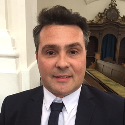 Roberto Singer