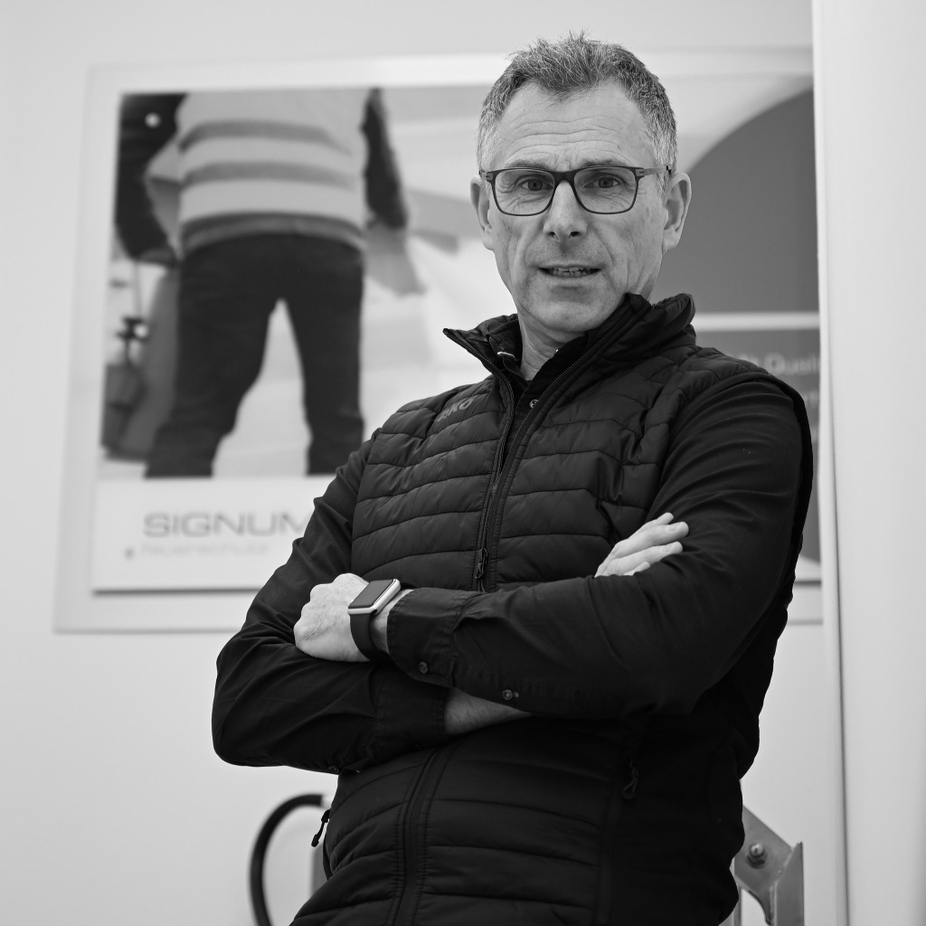 Carlo Aeberhardt Ausbildung und Berufserfahrung XING