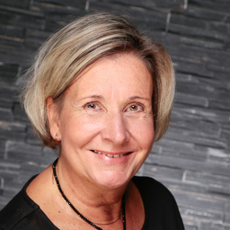 Claudia Machon