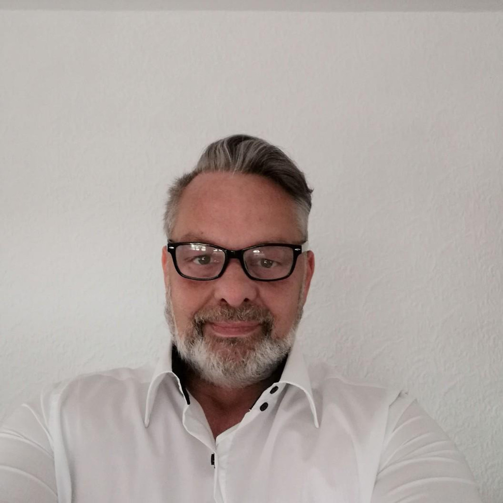 Dirk Pawelzik Geschäftsführung und Kommunikation