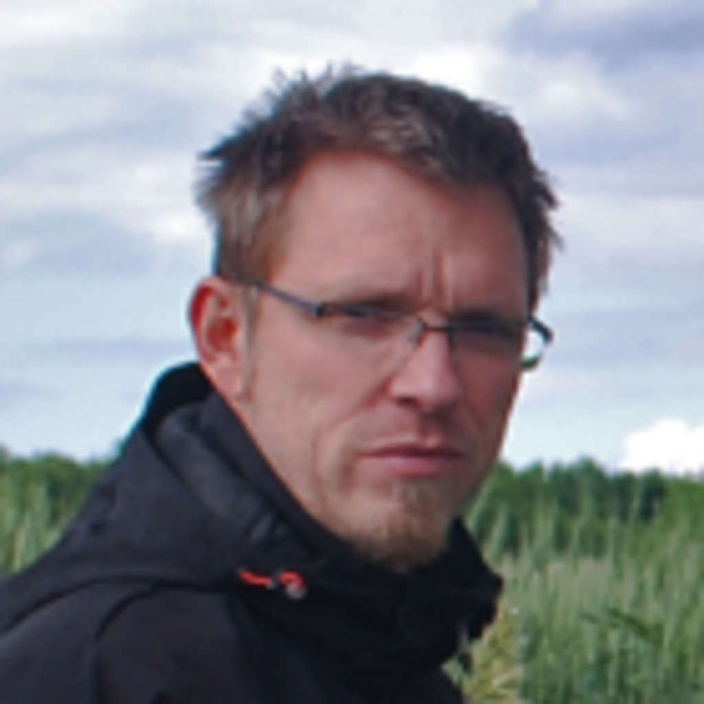 Dr. Frank Henze Akademischer Mitarbeiter (Postdoc) Brandenburgische