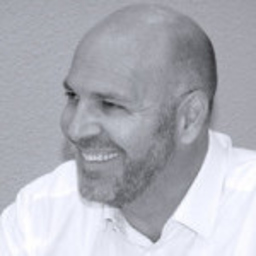 Dr. Luis Sans Huecas