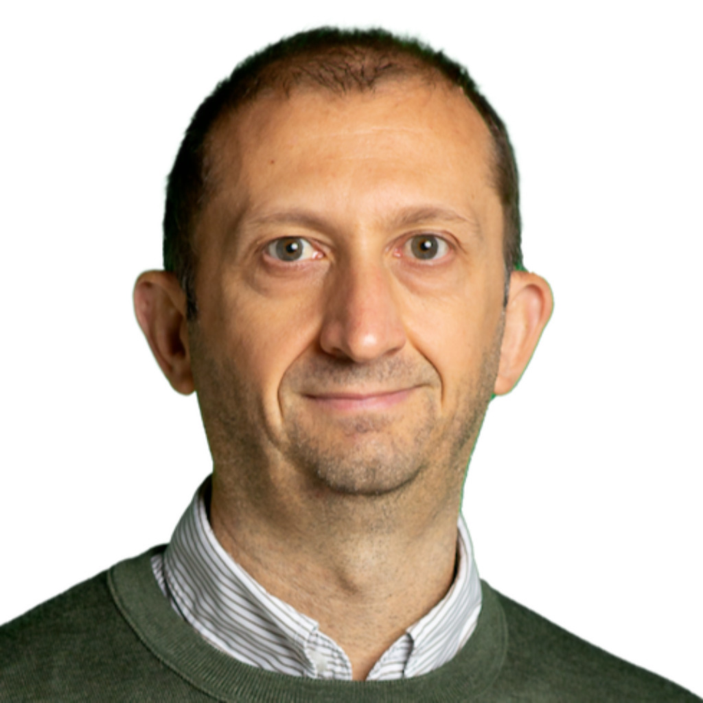 Lorenzo Milesi Linux System Administrator and PHP Developer YetOpen