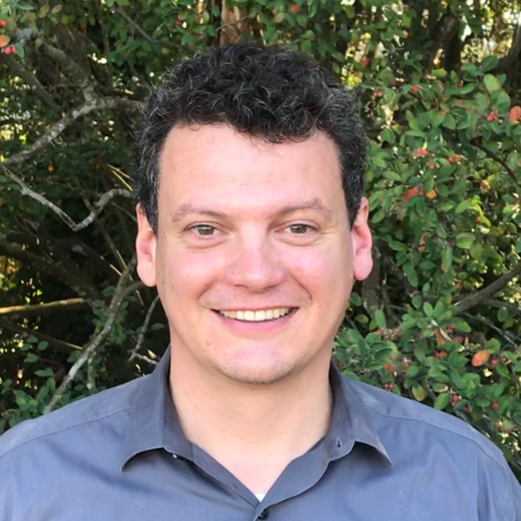 Thomas Fecker Solution Engineer Paravision XING