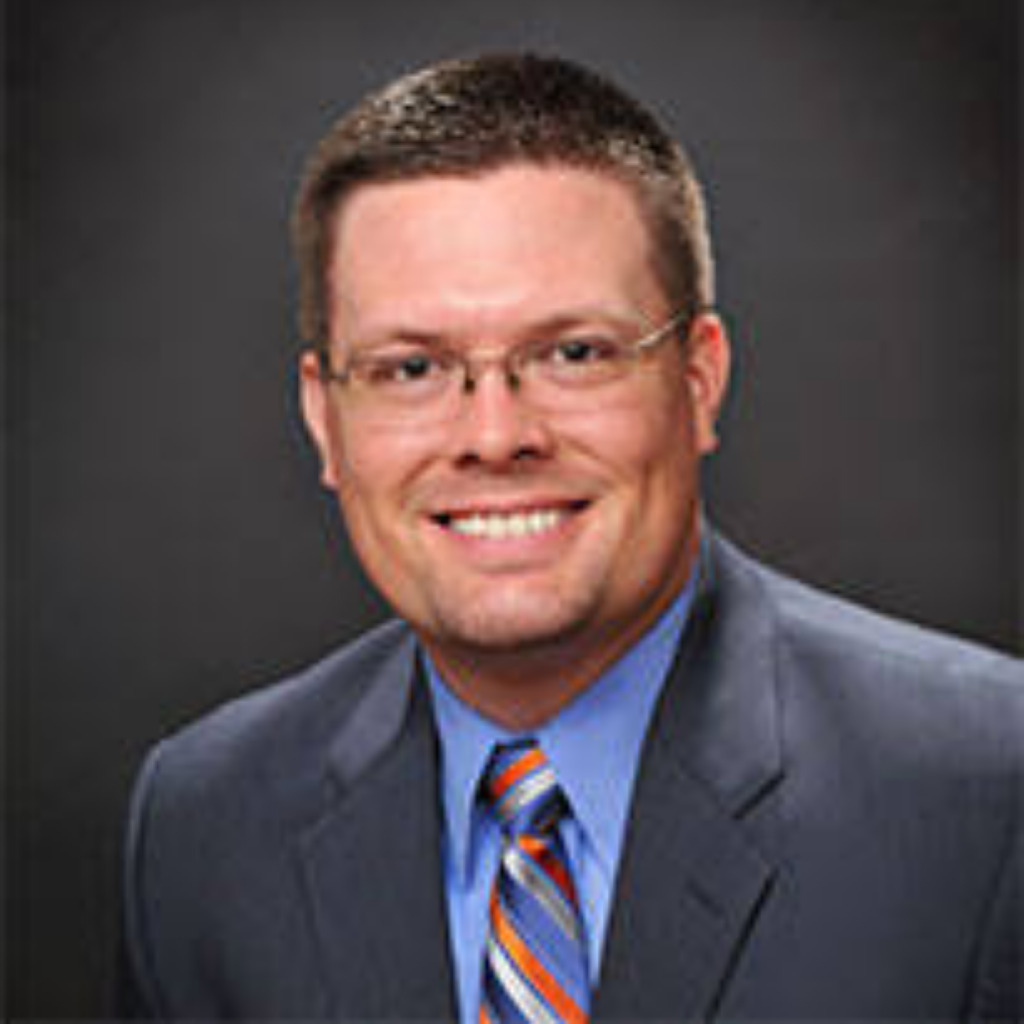 White Lawyer EstateAndBusinessLaw XING