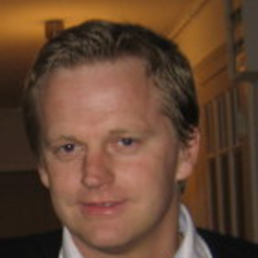 Oliver Vogt Head of Competition Management FIFA XING