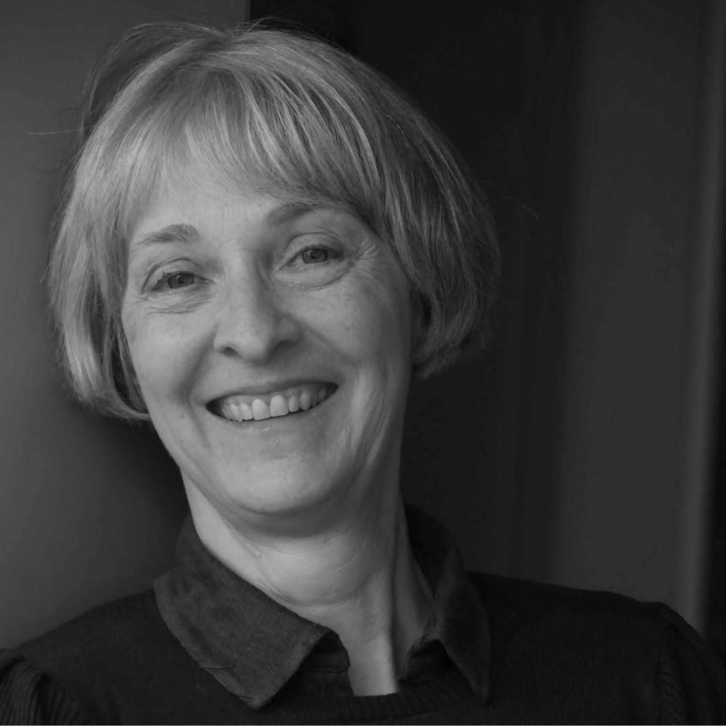 Patricia Petsch Unternehmenskommunikation Fraunhofer IIS XING