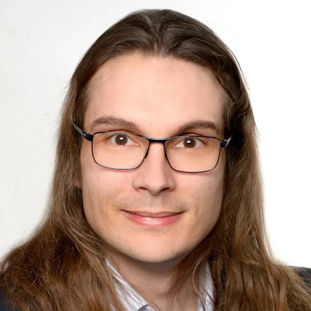 Dr. Michael Opitsch Abteilungsleiter Business Consulting KI Schwarz