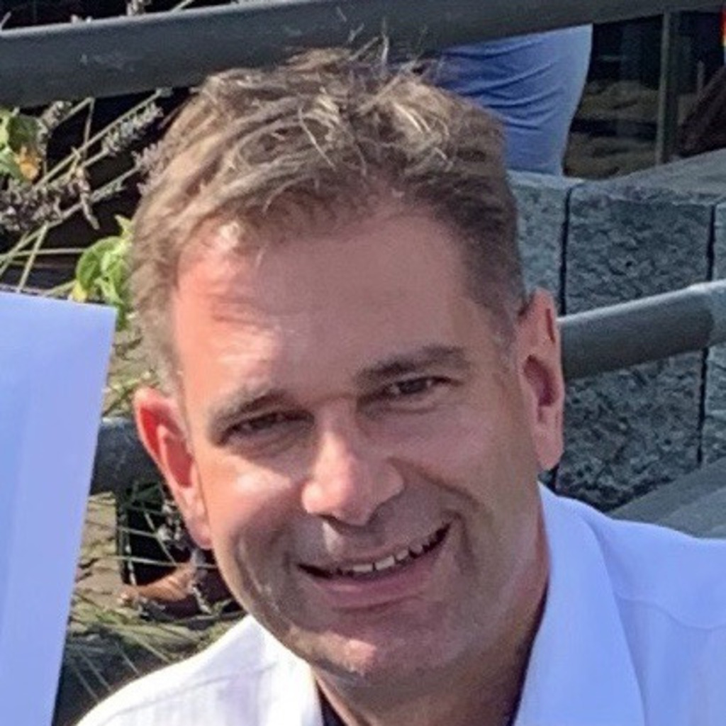 Dr. Ulrich Bock Head of Portfolio & Digital Innovation Mass Transit