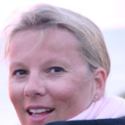 Dr. Carolin Stenkamp