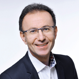 Dr. Konstantin Zoumis