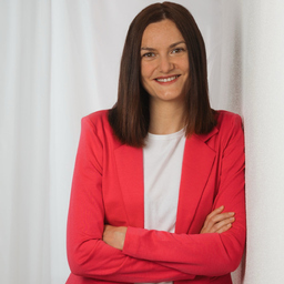 Sandra Mayerhofer
