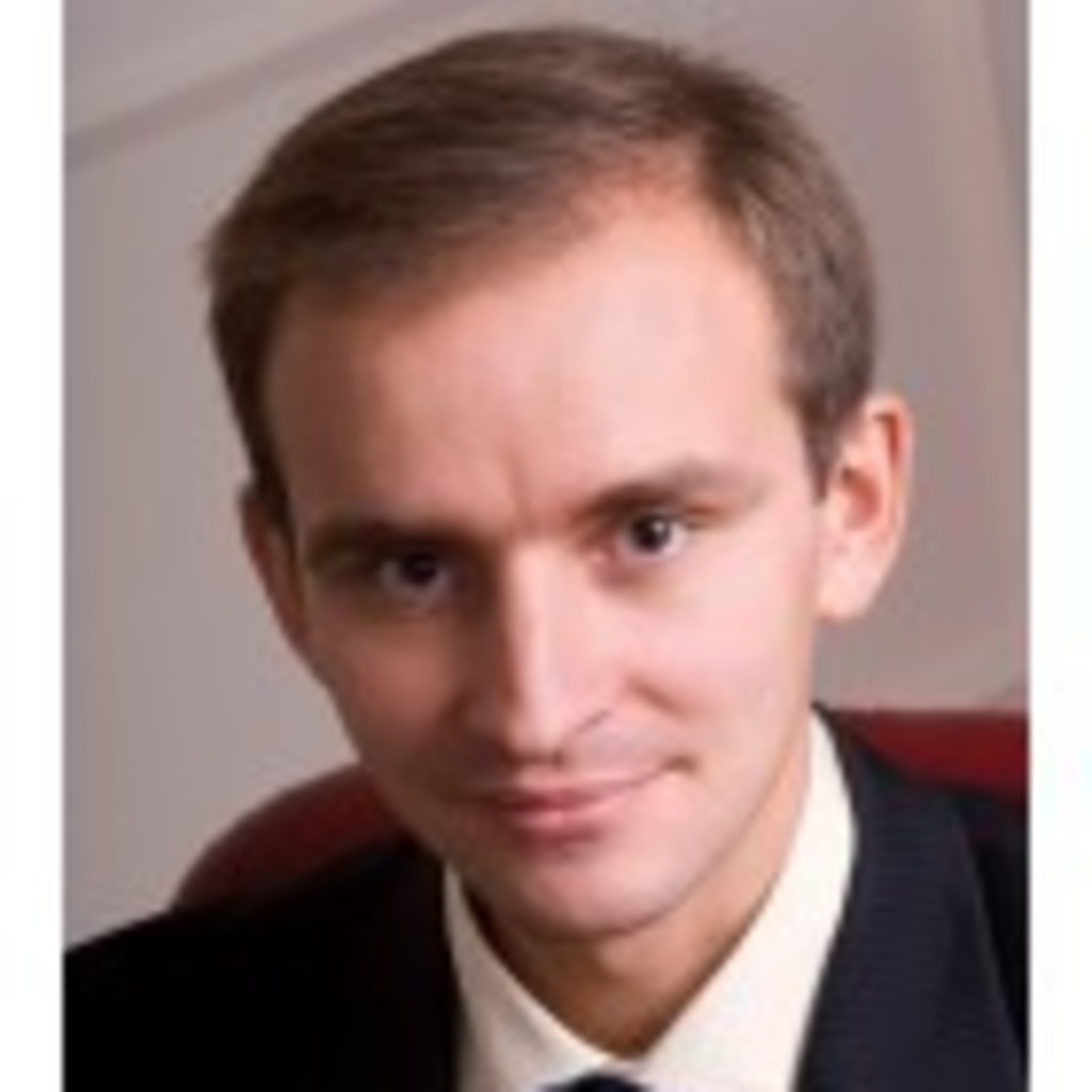 Dmytro Shevchenko Head of section Salkom Law Firm XING
