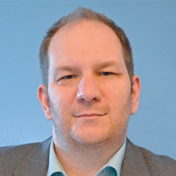 Dr. Daniel Szalai