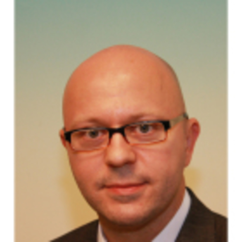 Benjamin Reinmann CEO Mathys AG Bettlach XING