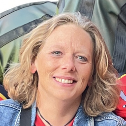 Nicole Albrecht