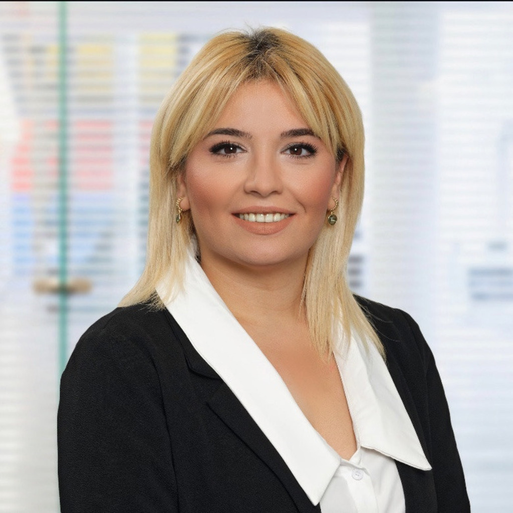 Narin Alizada Versicherungsfachfrau ERGO Group AG XING