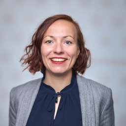 Dr. Claudia Jetter