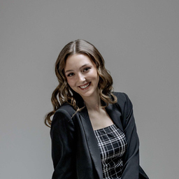 Julia Ulrich