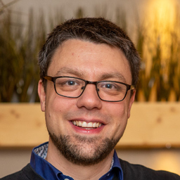 Dr. Achim Schiller