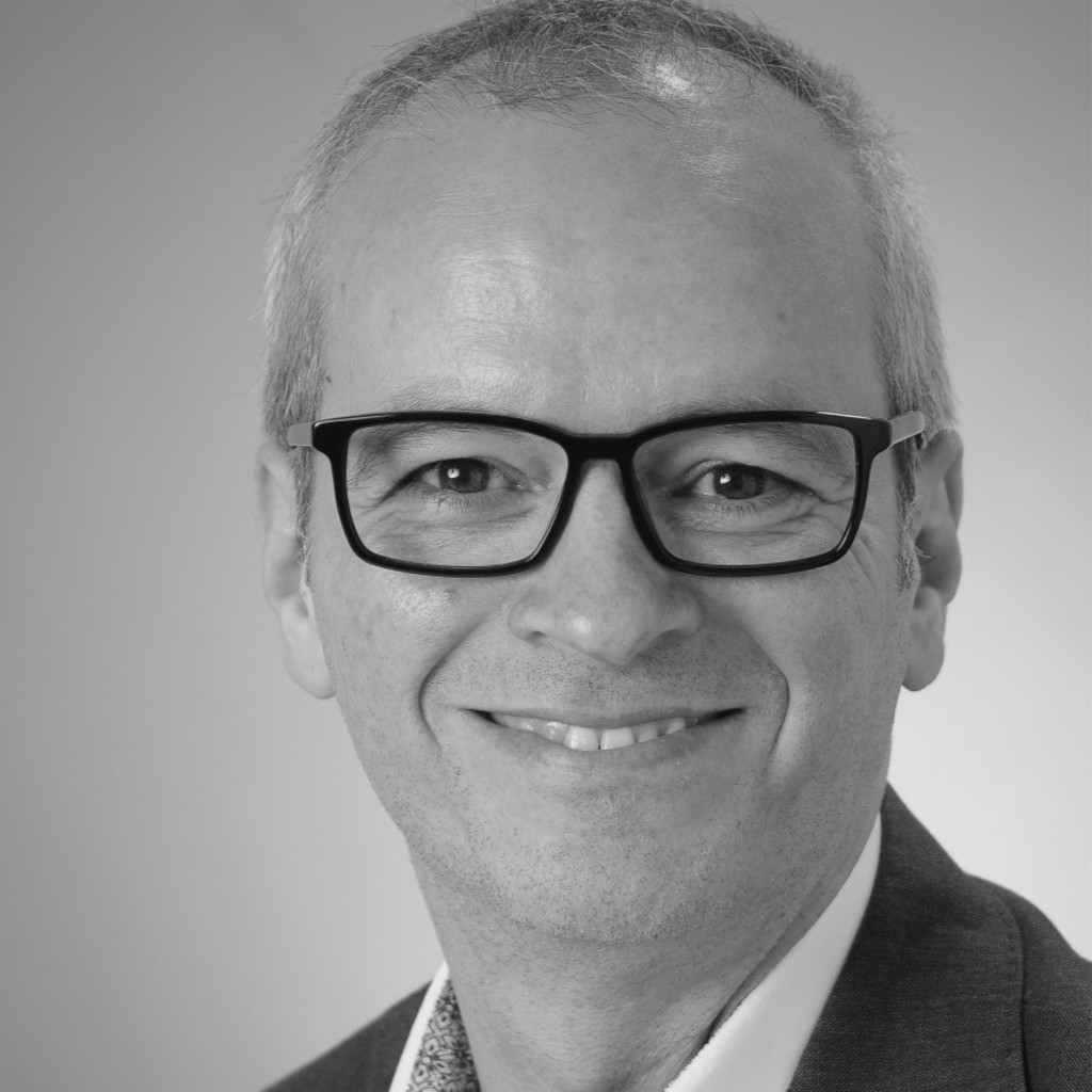 Dipl.Ing. Peter Petri Leitung Energie & Medienmanagement