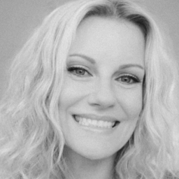 Britta L. Mues