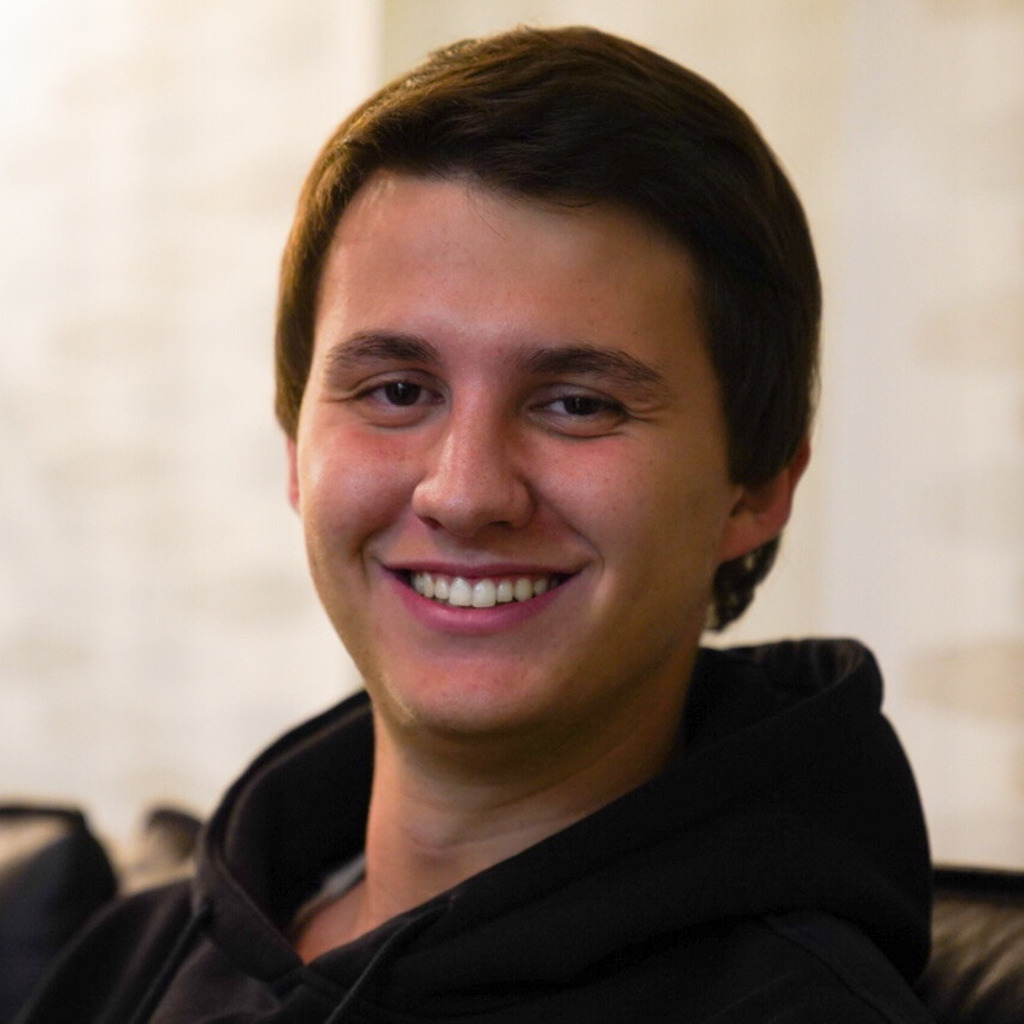 Julian Völker Klubmanager Tennisklub GrünWeiss Mannheim e.V. XING