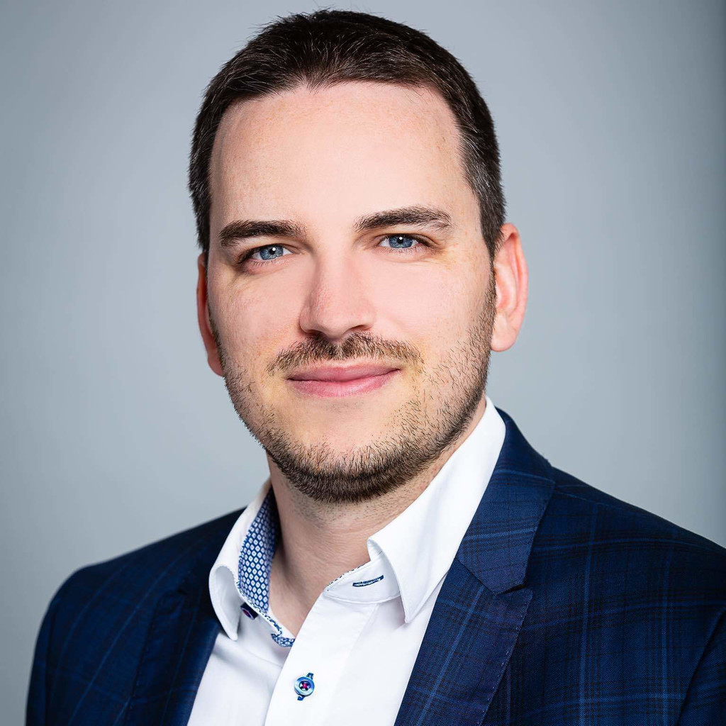 Matthias Sacha Head of Europe Beiersdorf AG XING