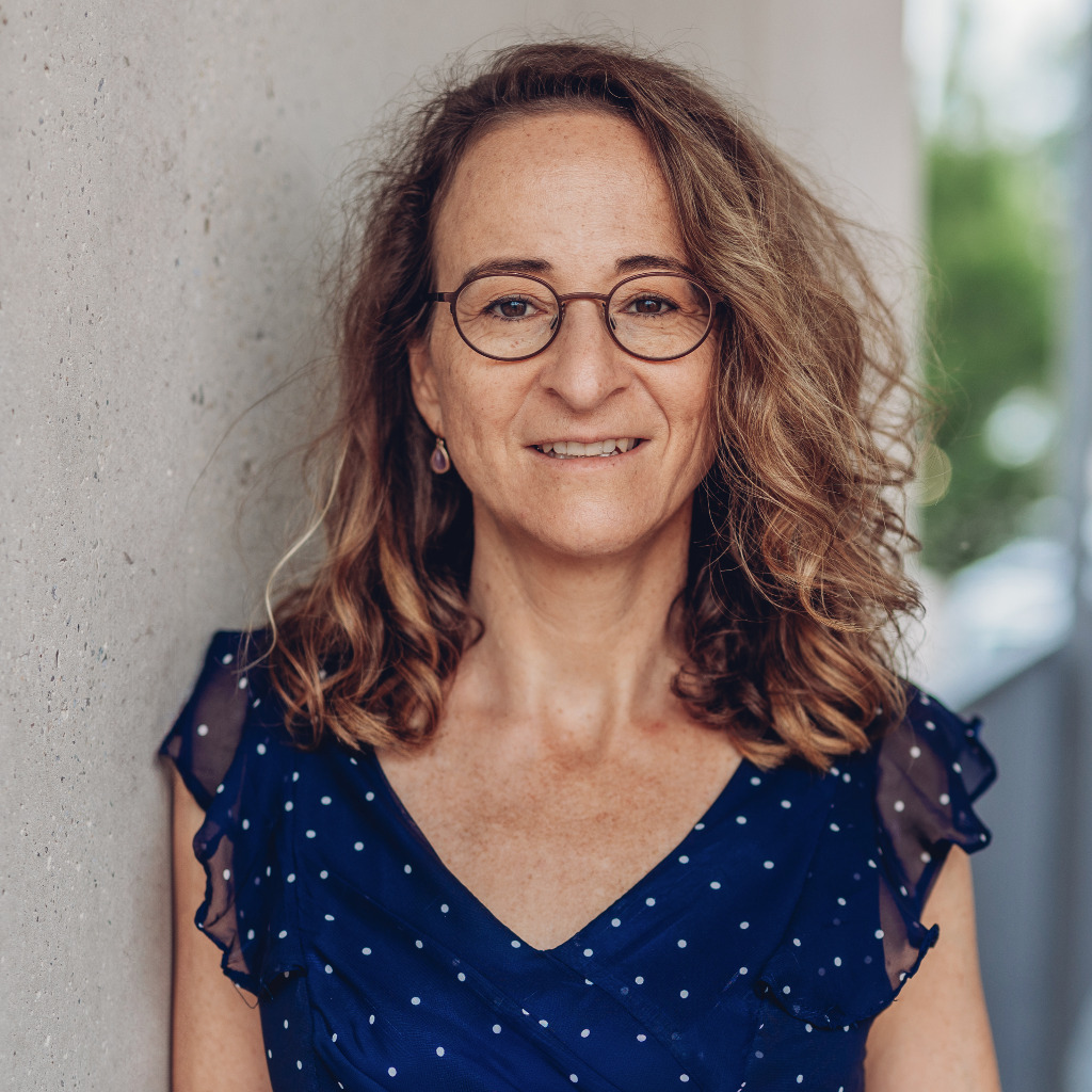 Ines Bertozzi Geschäftsleitung Gemeinde FeldkirchenWesterham XING