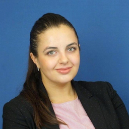 Julia Stoppel