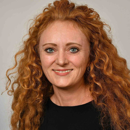 Angelika Kahl
