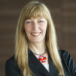 Angelika Wolf