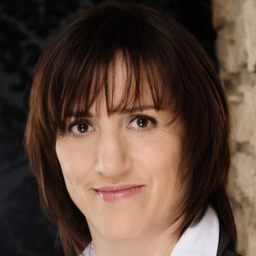 Christine Straßer