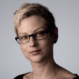 Claudia Wallner
